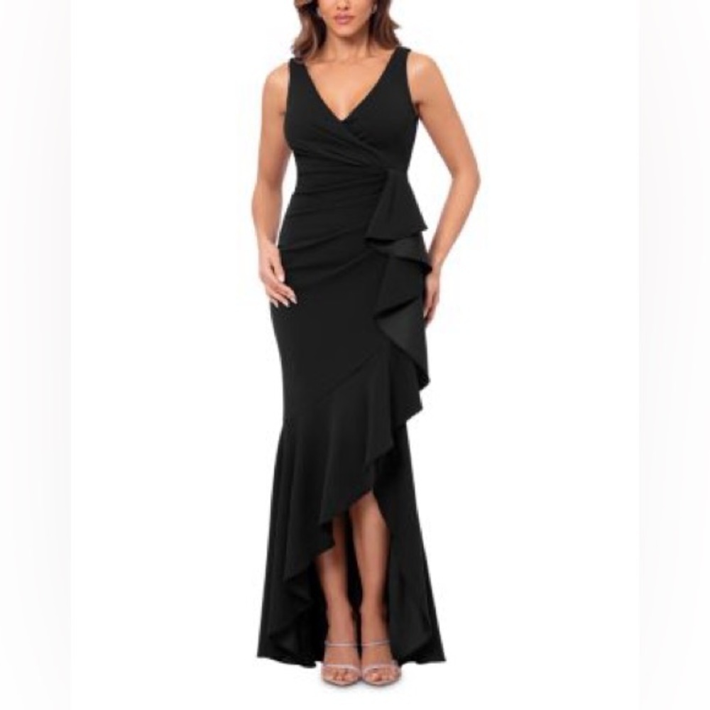 AQUA
Cascade Ruffle Gown - Exclusive - Picture 5 of 13